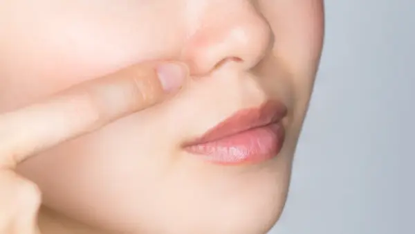 鼻の奥にできるめずらしいがん「嗅神経芽細胞腫」について。予後に注意したい稀少がん