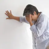 更年期の「ふらつき・めまい」…耳？ホルモン？ストレス？原因と対策をやさしく解説