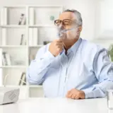 ネブライザーとは何？効果・薬液・生理食塩水を徹底解説！